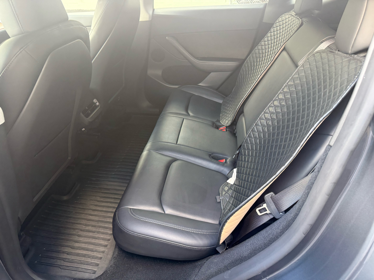 Tesla Model Y RWD 2023