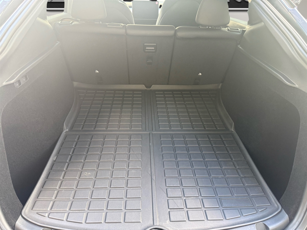 Tesla Model Y RWD 2023