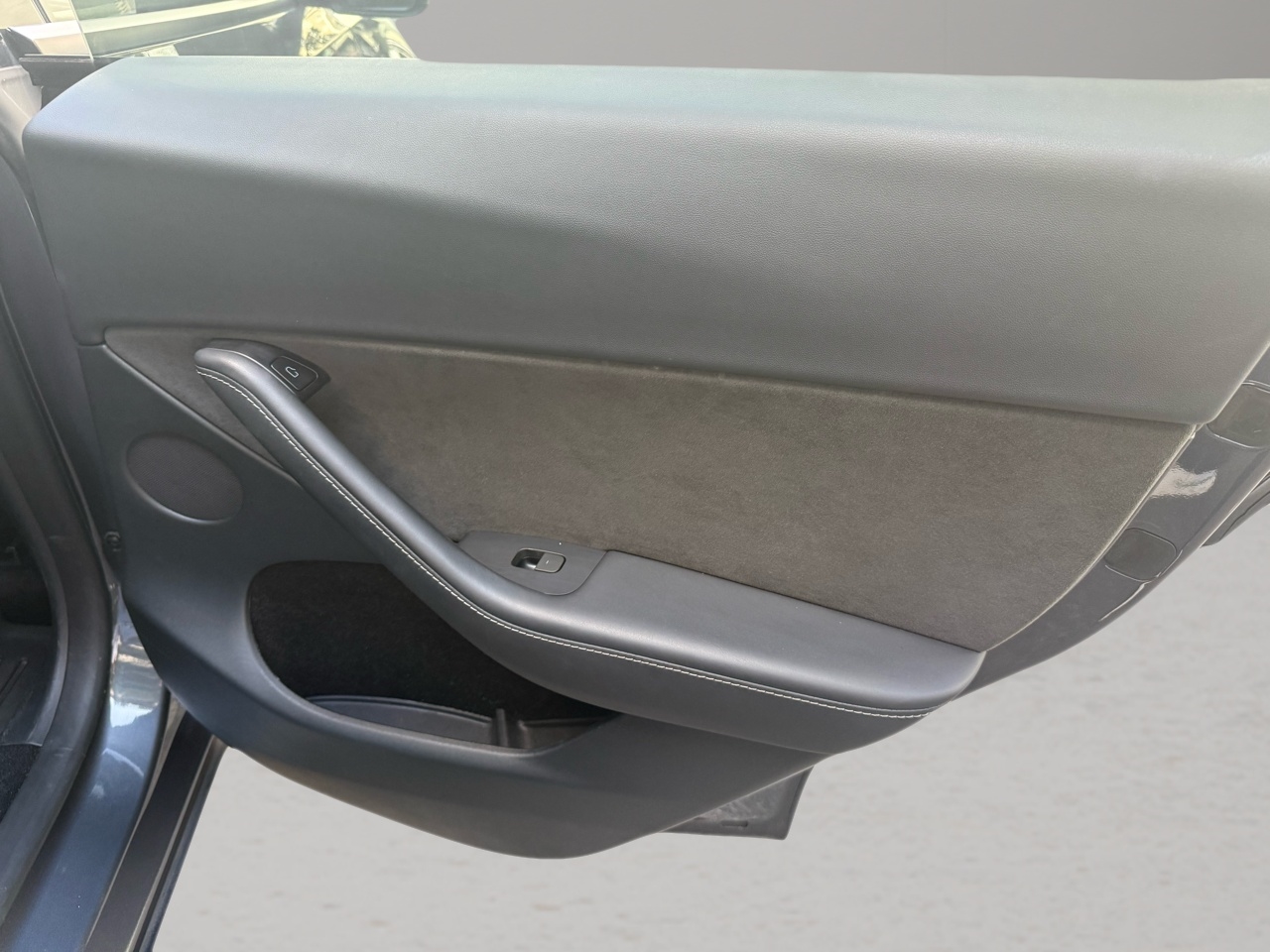 Tesla Model Y RWD 2023