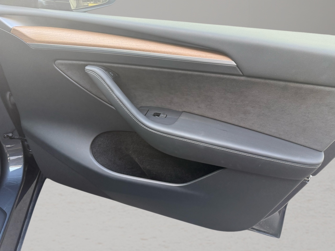 Tesla Model Y RWD 2023