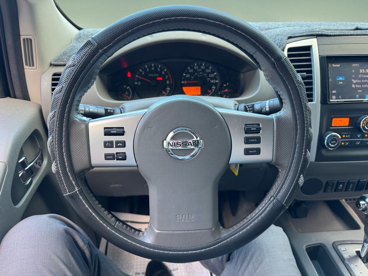 Nissan Frontier 2WD Crew Cab SWB Auto SV 2016