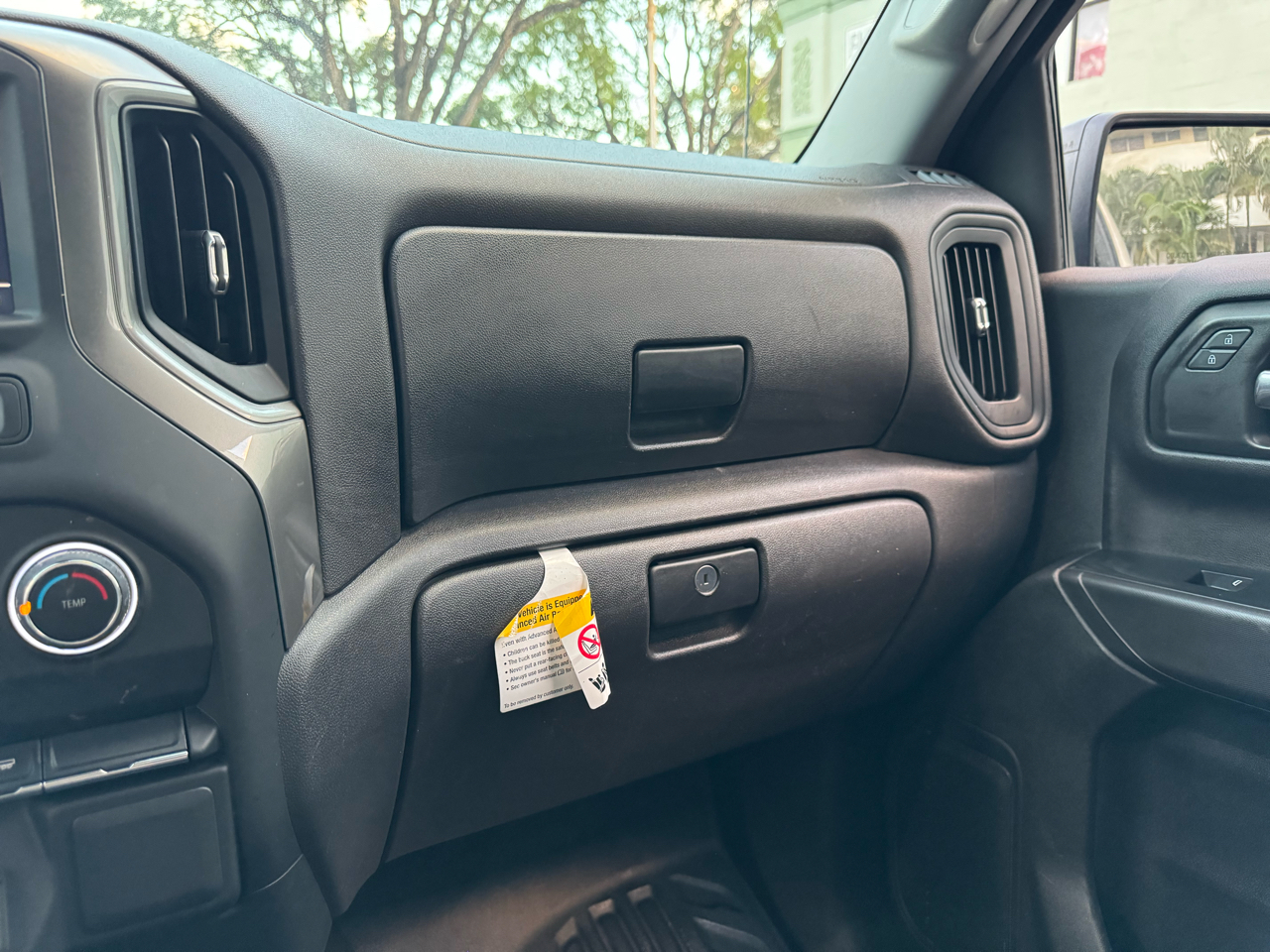 Chevrolet Silverado 1500 2WD Reg Cab 140" Work Truck 2024