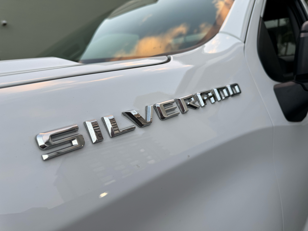 Chevrolet Silverado 1500 2WD Reg Cab 140" Work Truck 2024