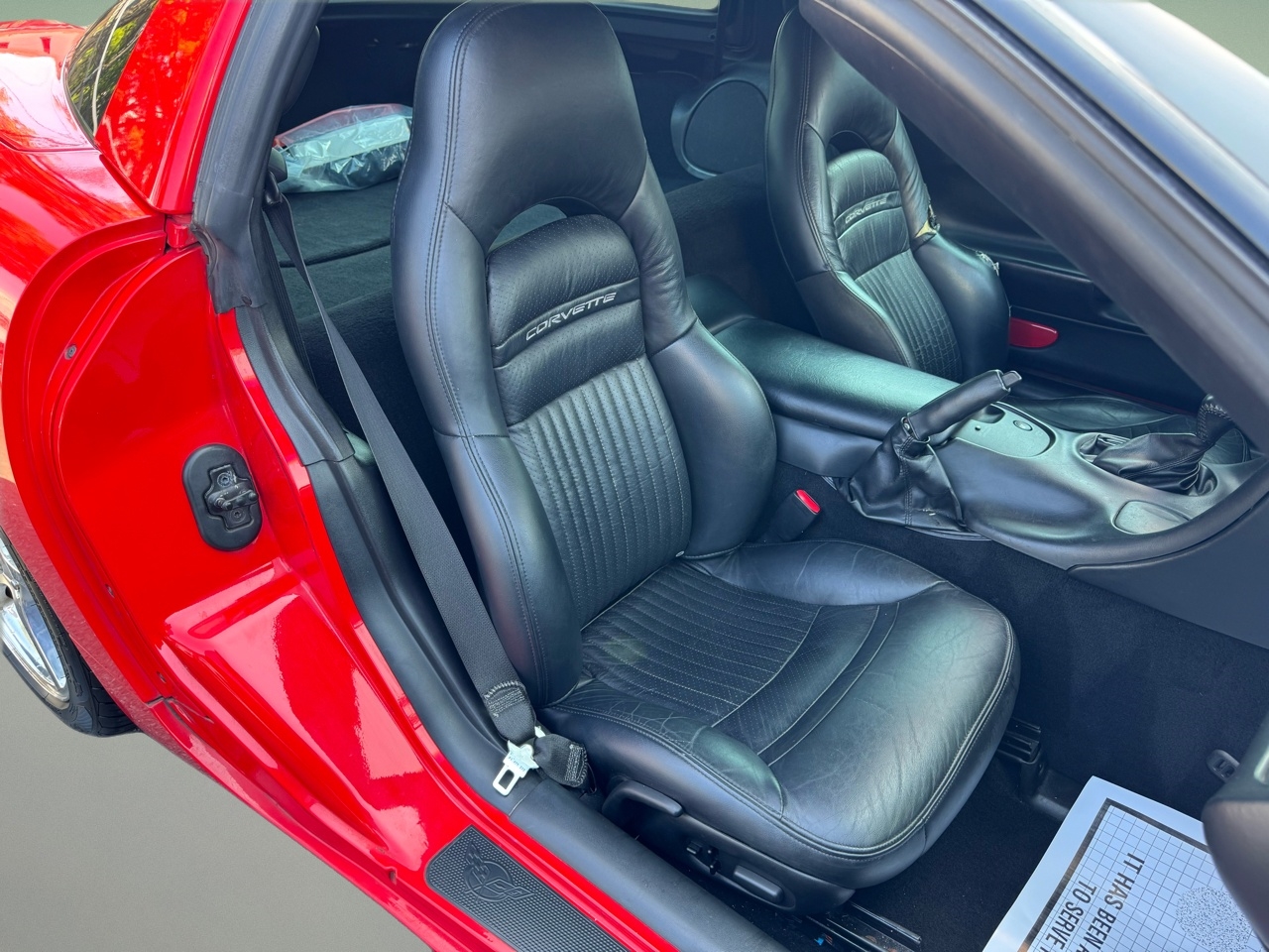 Chevrolet Corvette 2dr Cpe 2004