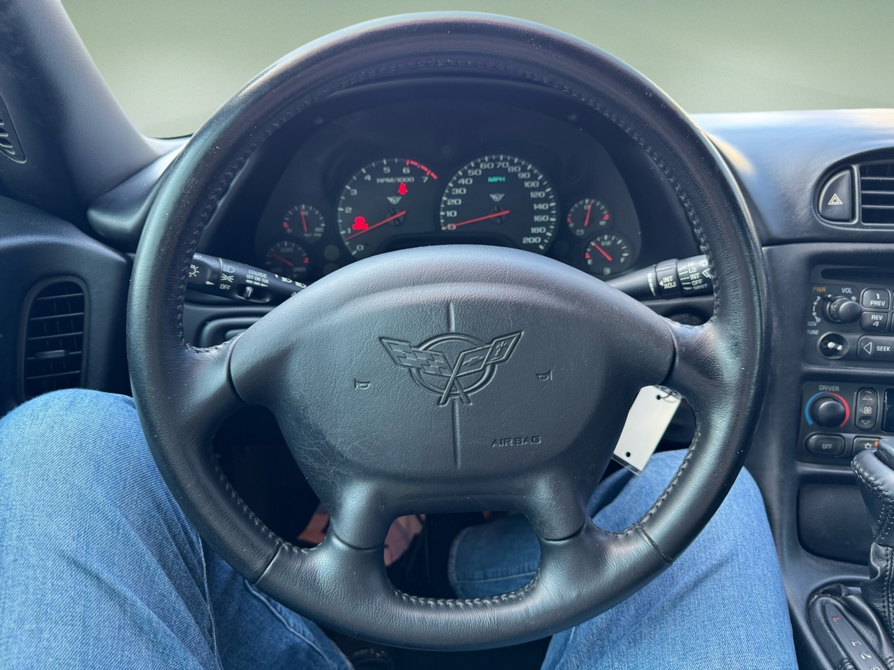 Chevrolet Corvette 2dr Cpe 2004