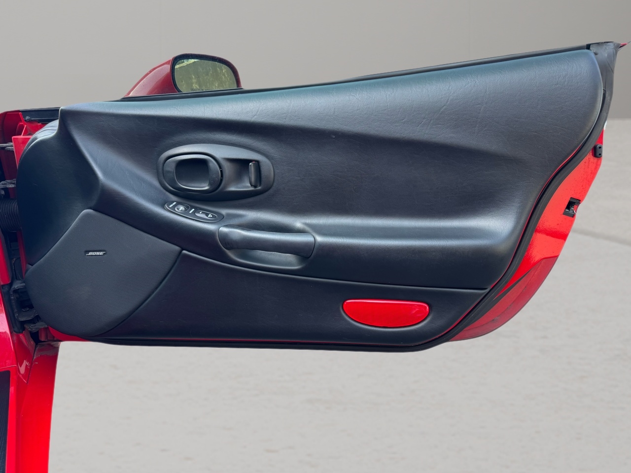 Chevrolet Corvette 2dr Cpe 2004