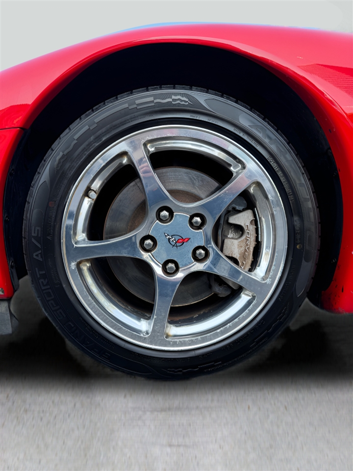 Chevrolet Corvette 2dr Cpe 2004