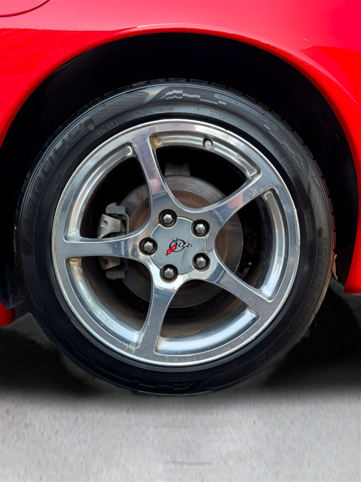 Chevrolet Corvette 2dr Cpe 2004