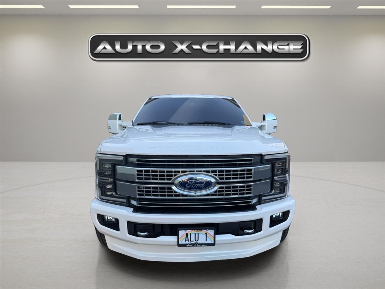 Ford Super Duty F-350 DRW Platinum 2WD Crew Cab 8' Box 2017