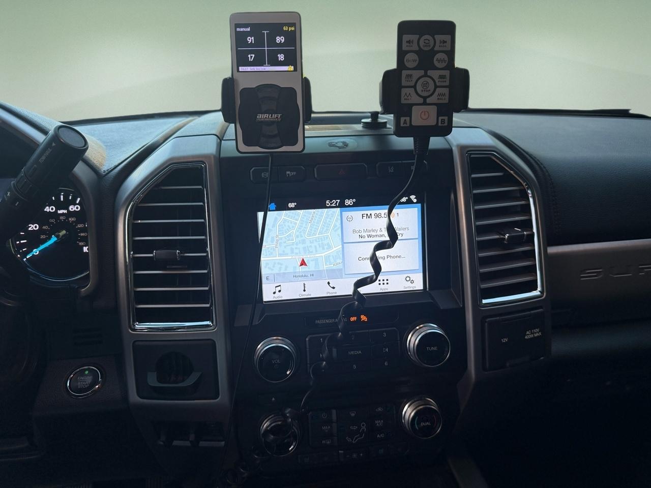 Ford Super Duty F-350 DRW Platinum 2WD Crew Cab 8' Box 2017