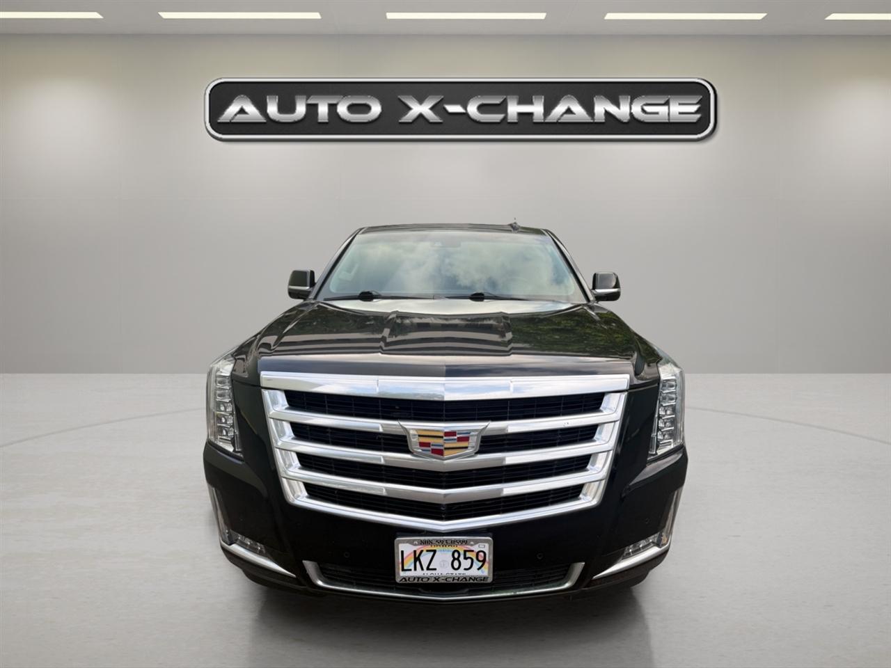 Cadillac Escalade ESV 4WD 4dr Premium Luxury 2018