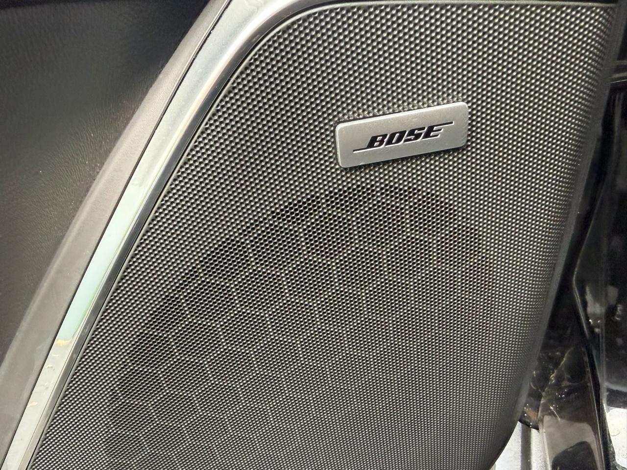 Cadillac Escalade ESV 4WD 4dr Premium Luxury 2018