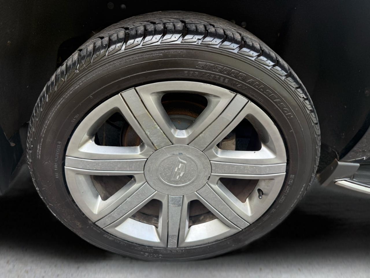 Cadillac Escalade ESV 4WD 4dr Premium Luxury 2018