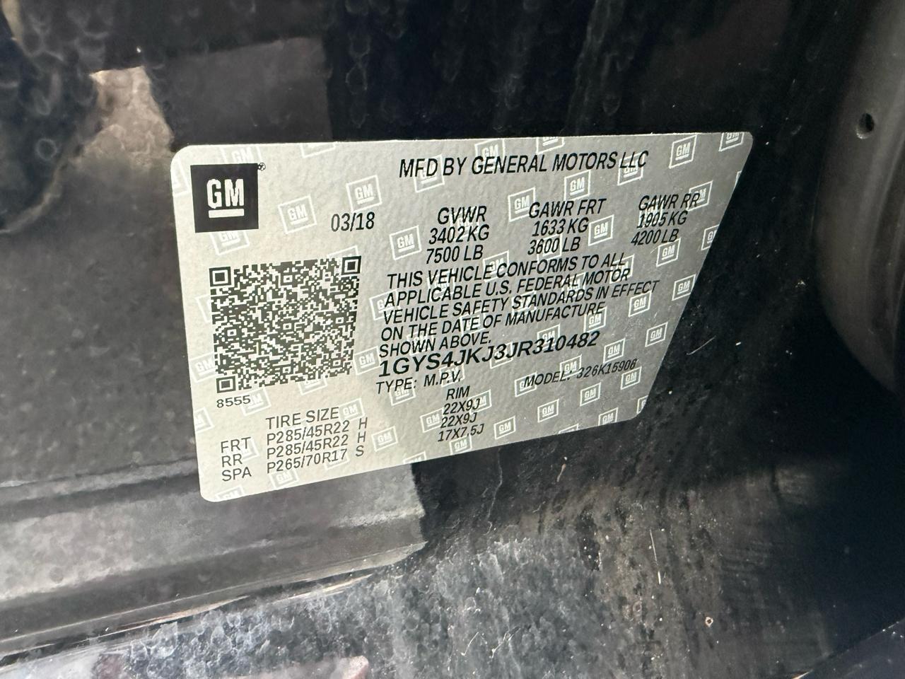 Cadillac Escalade ESV 4WD 4dr Premium Luxury 2018