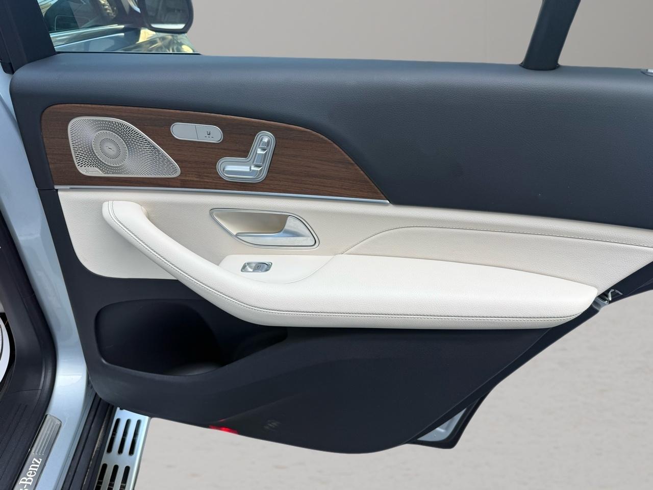 Mercedes-Benz GLS GLS 450 4MATIC SUV 2022