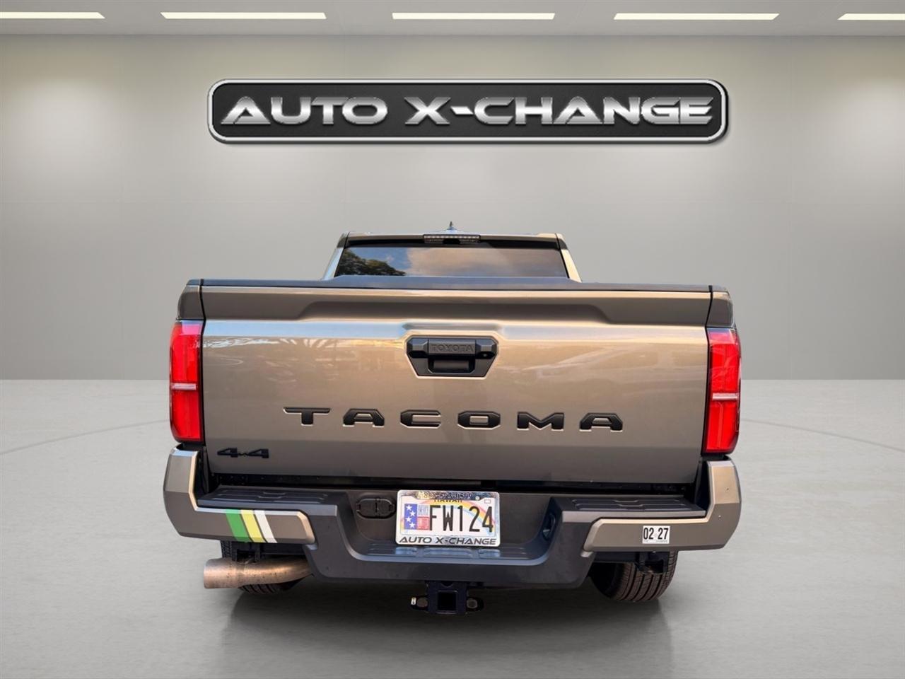 Toyota Tacoma 4WD TRD Sport Double Cab 5' Bed MT (Natl) 2024