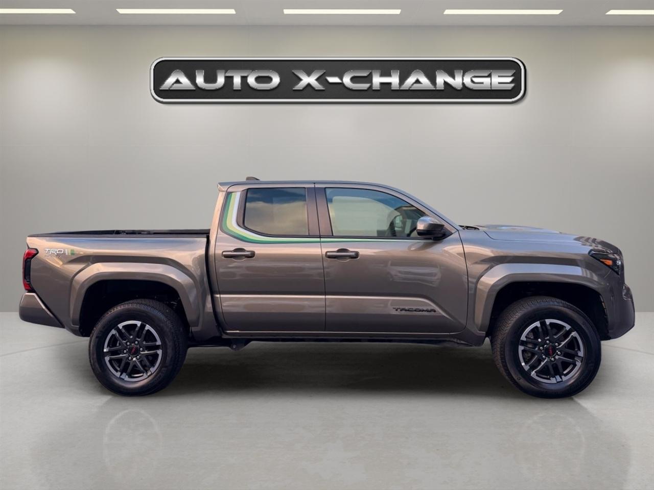 Toyota Tacoma 4WD TRD Sport Double Cab 5' Bed MT (Natl) 2024