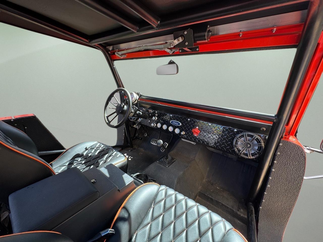 Ford Bronco 4WD 1973