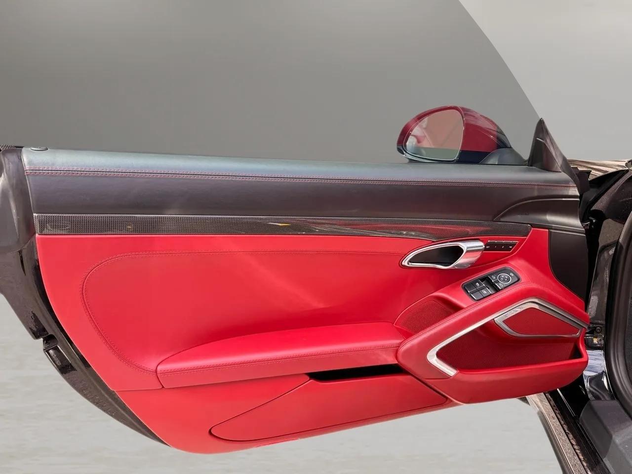 Porsche 911 Turbo  2015