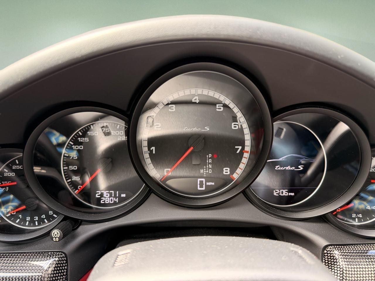 Porsche 911 Turbo  2015