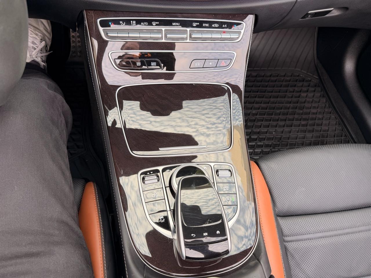 Mercedes-Benz E-Class AMG E 53 4MATIC+ Cabriolet 2023