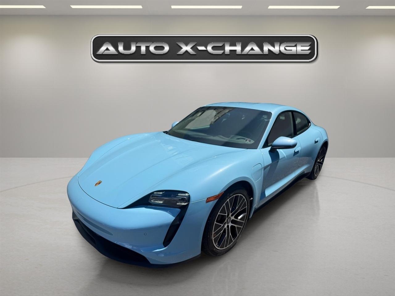 2023 Porsche Taycan -'s photo