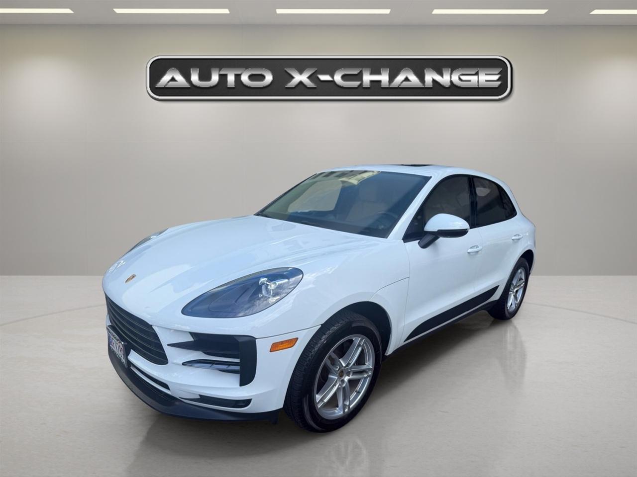 2020 Porsche Macan -'s photo
