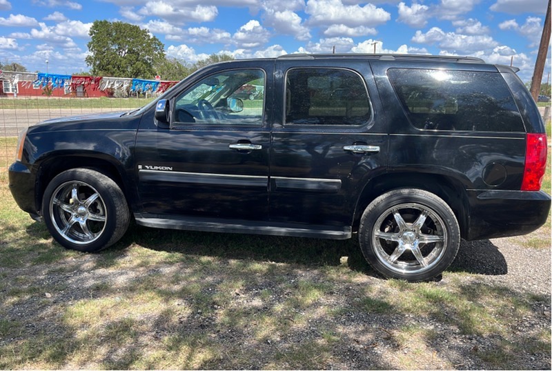Used 2008 GMC Yukon SLE1 2WD for Sale in Adkins TX 78101 Adkins