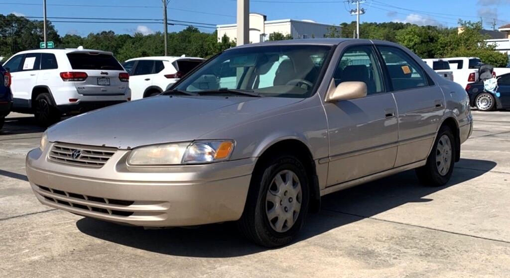 Toyota Camry LE 1998