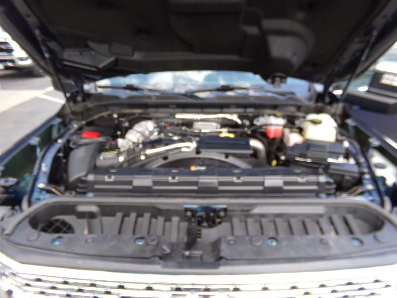 GMC Sierra 2500HD Denali Crew Cab 4WD SB 2023