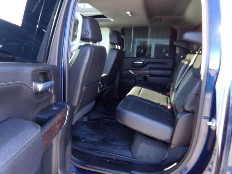 GMC Sierra 2500HD Denali Crew Cab 4WD SB 2023