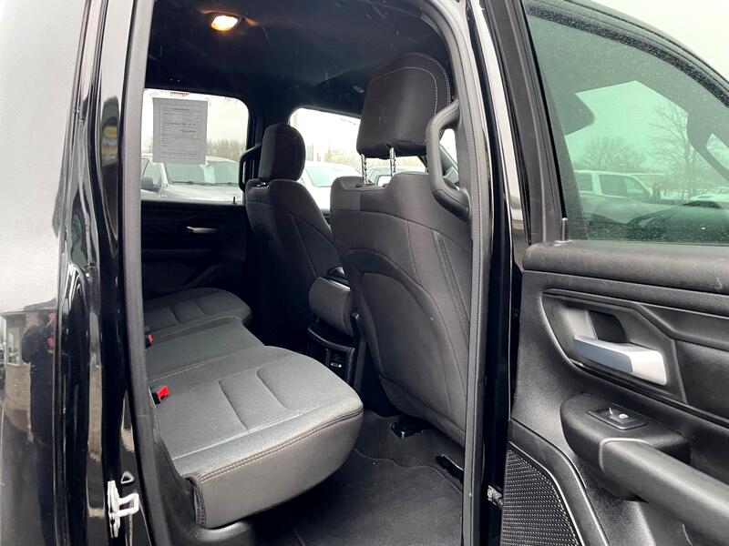 RAM 1500 Express 4x4 Quad Cab 6'4" Box 2023