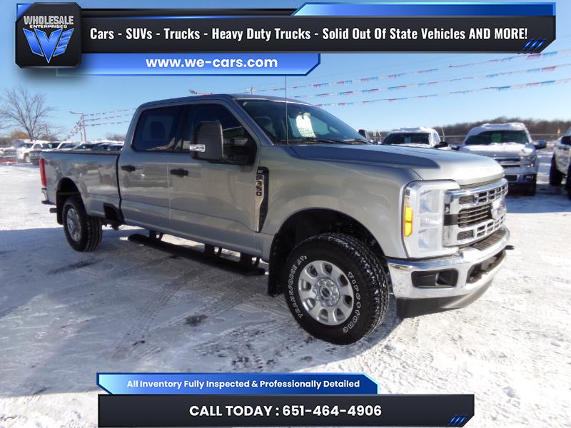 2023 Ford F-350 Super Duty XLT's photo