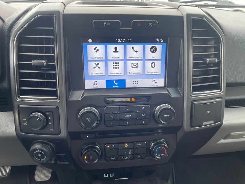 Ford F-150 XLT 4WD SuperCrew 6.5' Box 2018 Ford F-150 XLT 4WD SuperCrew 6.5' Box 2018