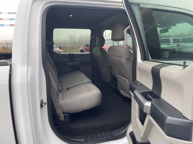 Ford F-150 XLT 4WD SuperCrew 6.5' Box 2018 Ford F-150 XLT 4WD SuperCrew 6.5' Box 2018