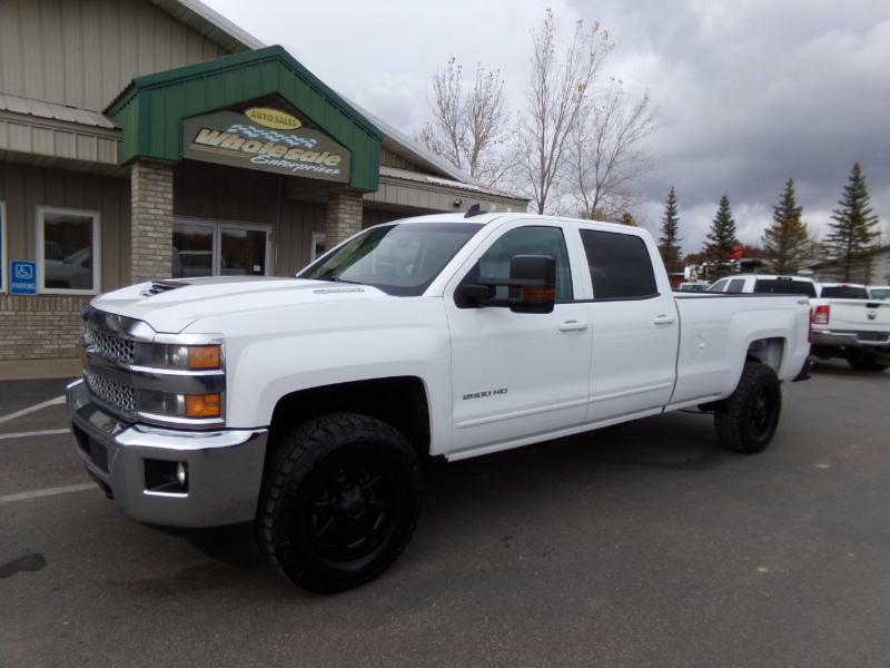 Chevrolet Silverado 2500HD LT Crew Cab Long Box 4WD 2019 Chevrolet Silverado 2500HD LT Crew Cab Long Box 4WD 2019