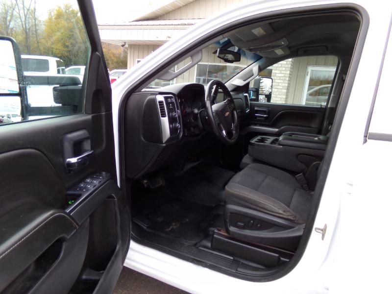 Chevrolet Silverado 2500HD LT Crew Cab Long Box 4WD 2019 Chevrolet Silverado 2500HD LT Crew Cab Long Box 4WD 2019