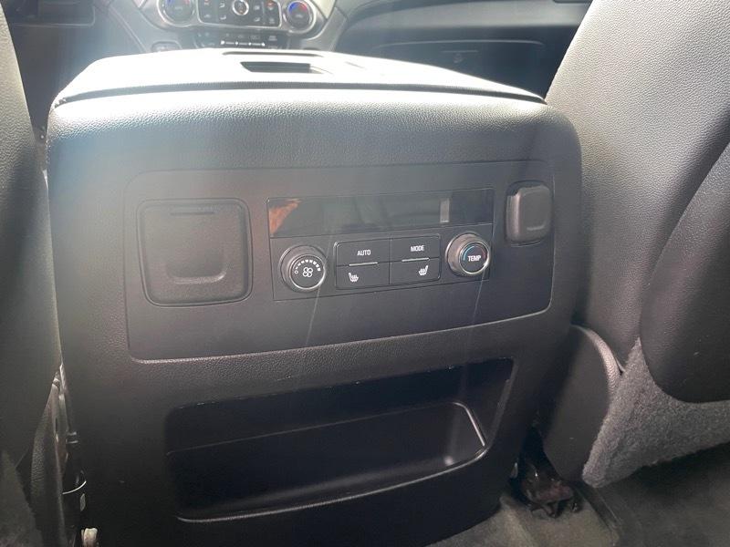 Chevrolet Tahoe LTZ 4WD 2015