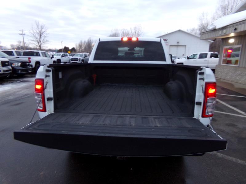 RAM 2500 Big Horn Crew Cab 4WD 2024
