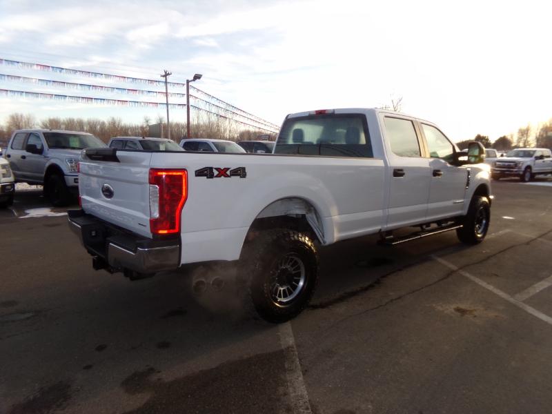 Ford F-350 SD XL Crew Cab Long Bed 4WD 2018