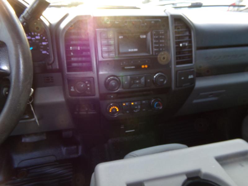 Ford F-350 SD XL Crew Cab Long Bed 4WD 2018