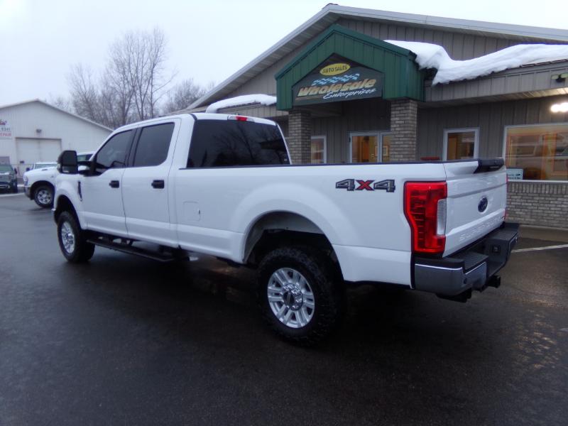 Ford F-250 SD XLT Crew Cab Long Bed 4WD 2018