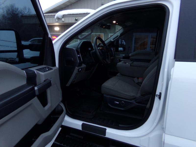 Ford F-250 SD XLT Crew Cab Long Bed 4WD 2018