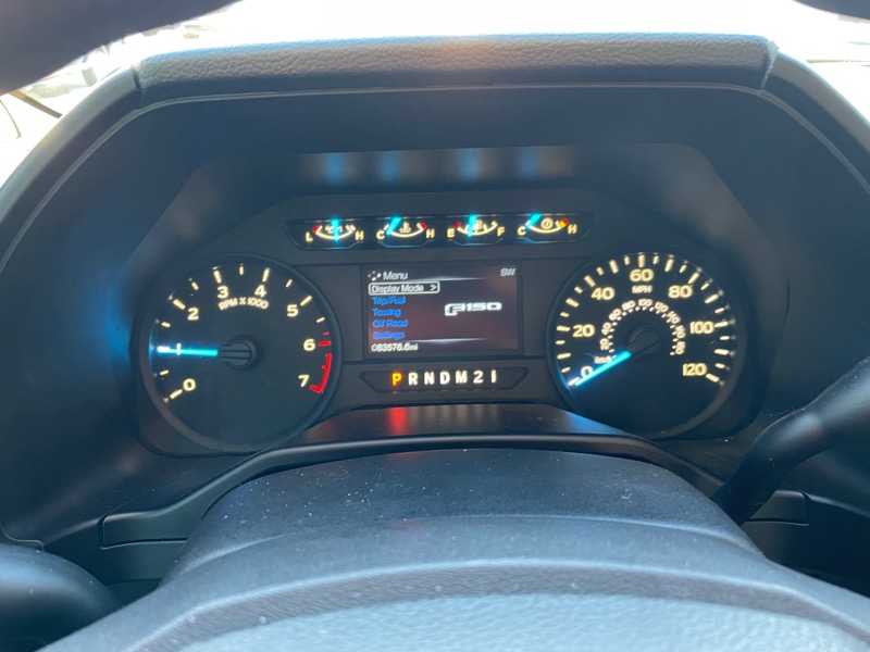 Ford F-150 4WD SuperCrew 145" XL 2017