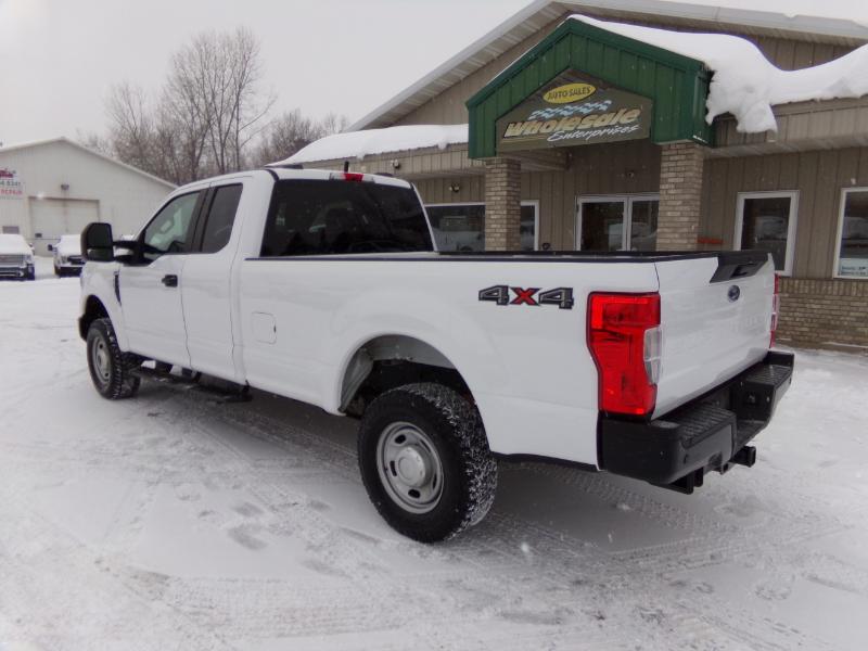 Ford F-250 SD XL SuperCab Long Bed 4WD 2021