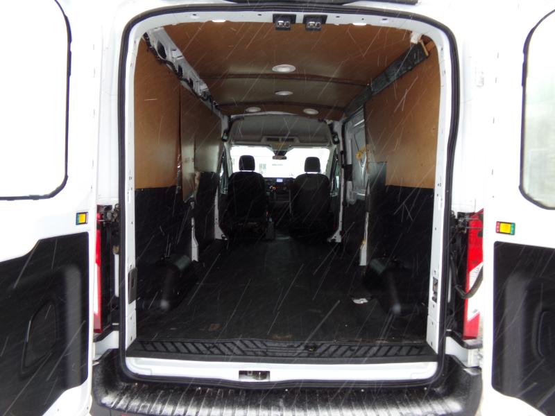 Ford Transit 250 Van Med. Roof w/Sliding Pass. 148-in. WB 2020