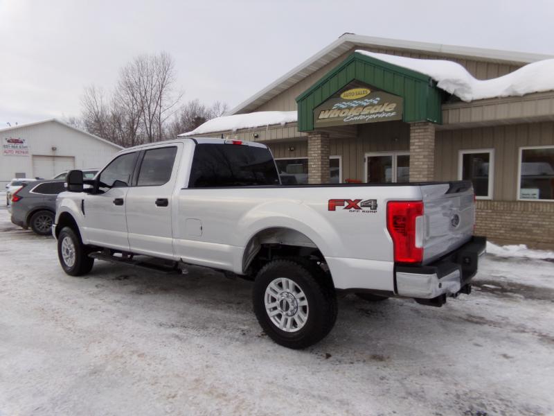 Ford F-250 SD XLT Crew Cab Long Bed 4WD 2019