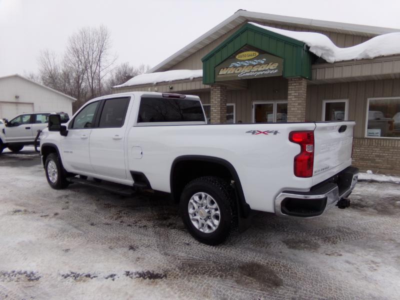 Chevrolet Silverado 2500HD LT Crew Cab Long Box 4WD 2022