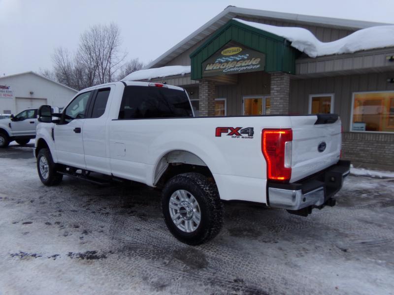 Ford F-250 SD XLT SuperCab Long Bed 4WD 2019