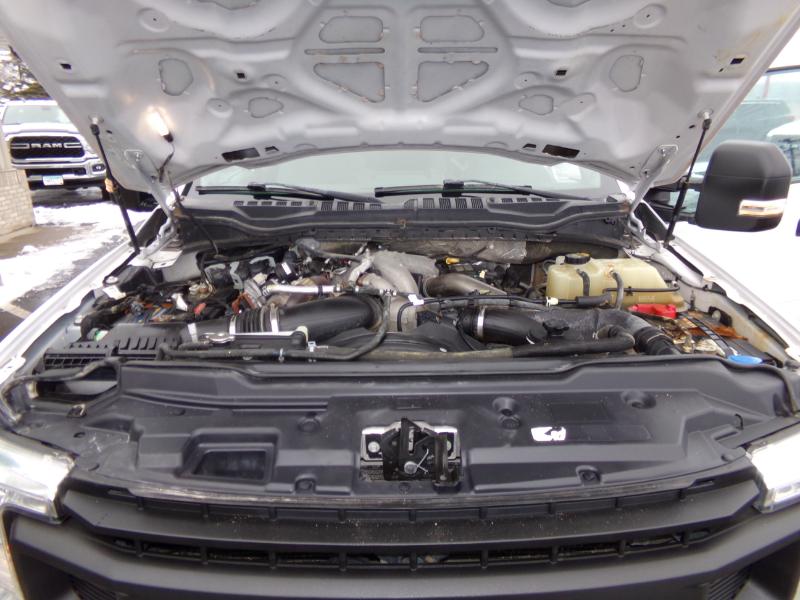 Ford F-350 SD XL Crew Cab Long Bed DRW 4WD 2020